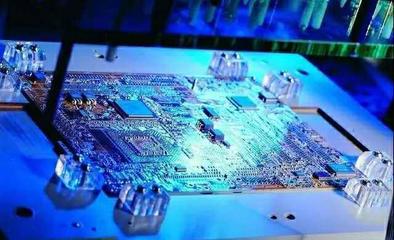 适合男生报考的6个工科专业 发展前景好，平均月薪很高！